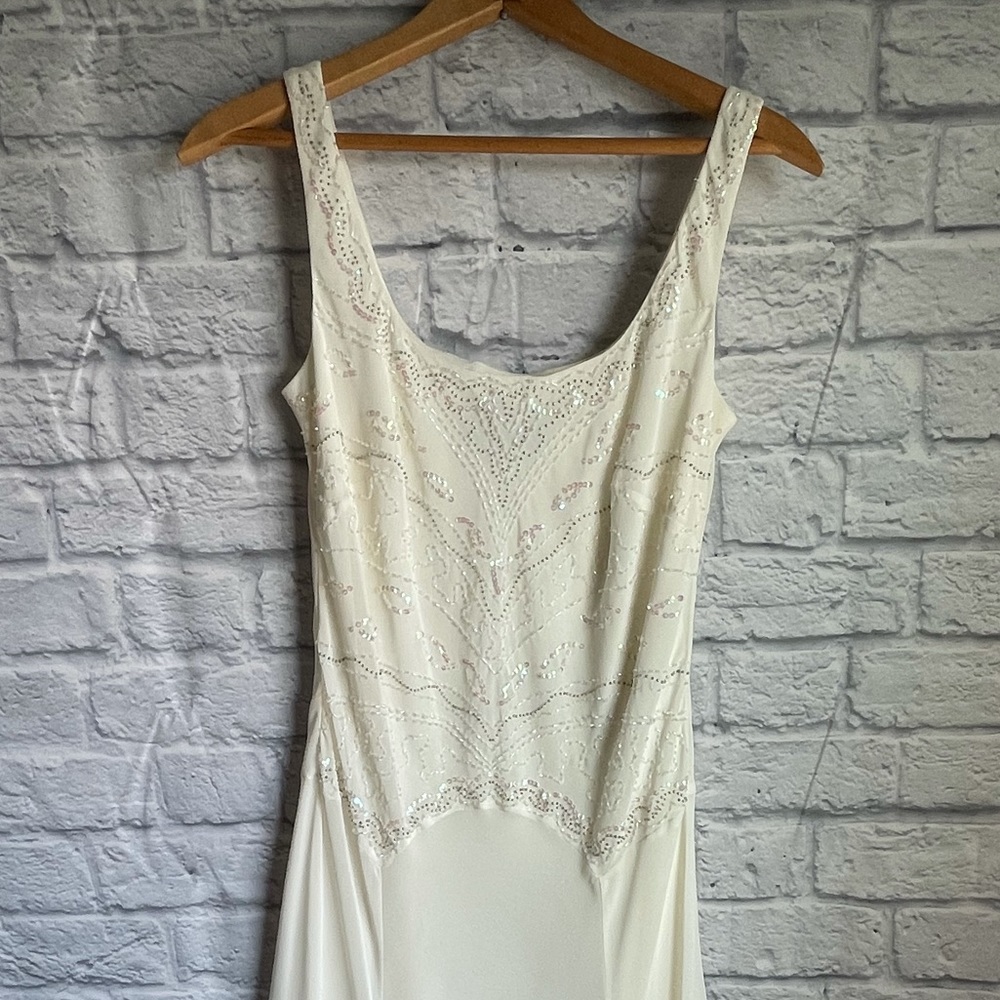 ALEX Evenings Ivory Beaded Sequin Accent Dress